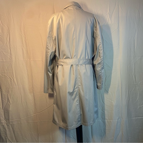 Stafford Performance Beige Trench Coat With Removable Thermal Lining - Picture 3 of 12